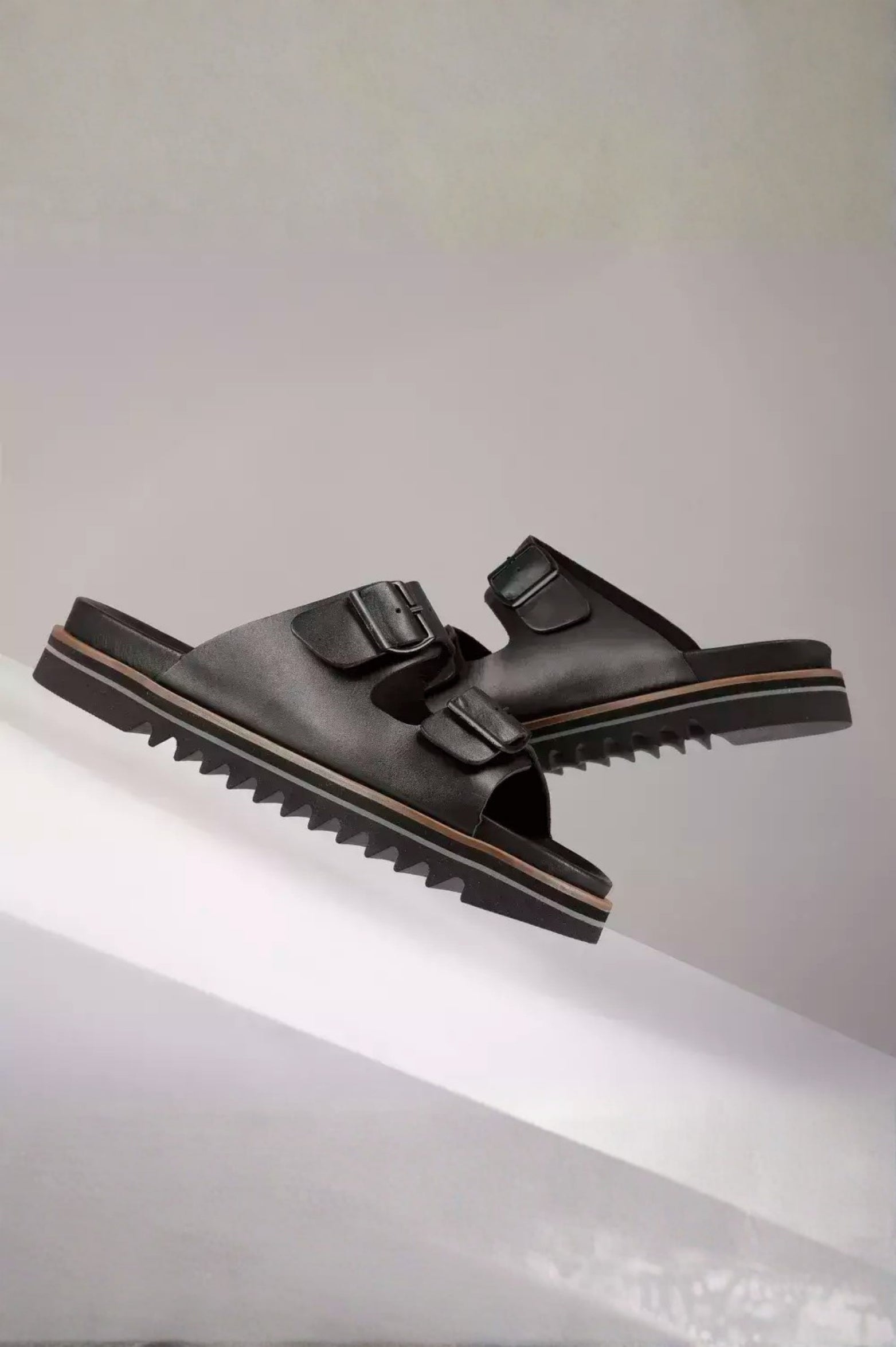 Chinelo Comfort Maya Preto