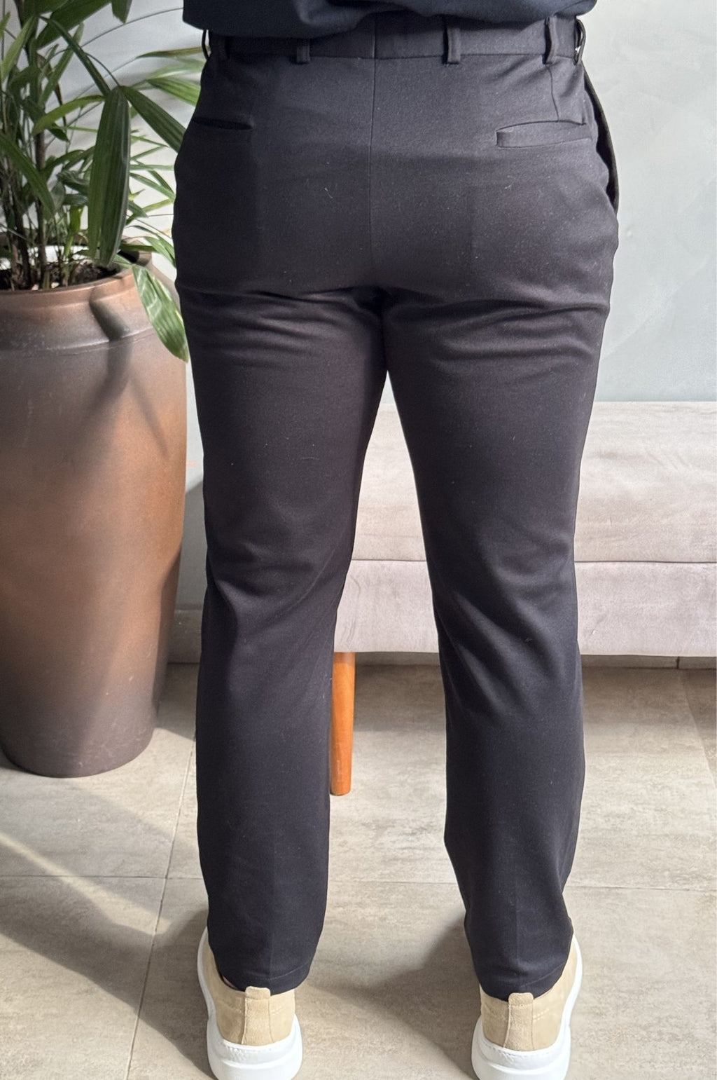 Calça Levon Signature com Ajuste - Preta