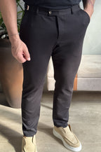 Calça Levon Signature com Ajuste - Preta
