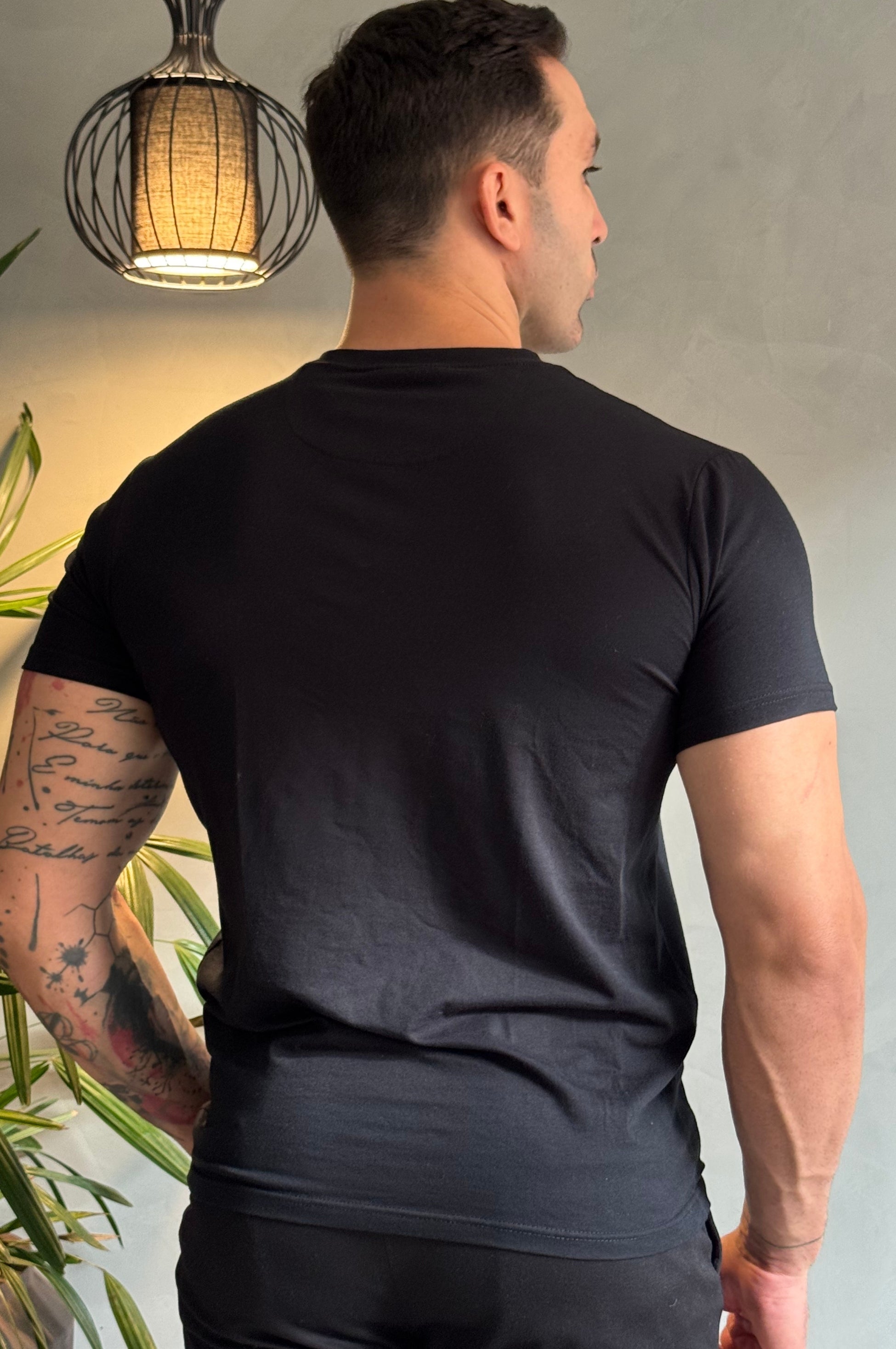 Camiseta Básica